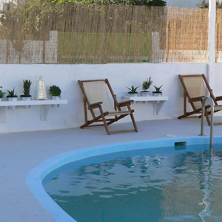 Three Harites Aparthotel Периса Екстериор снимка