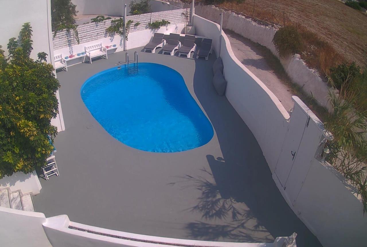 Three Harites Aparthotel Периса Екстериор снимка