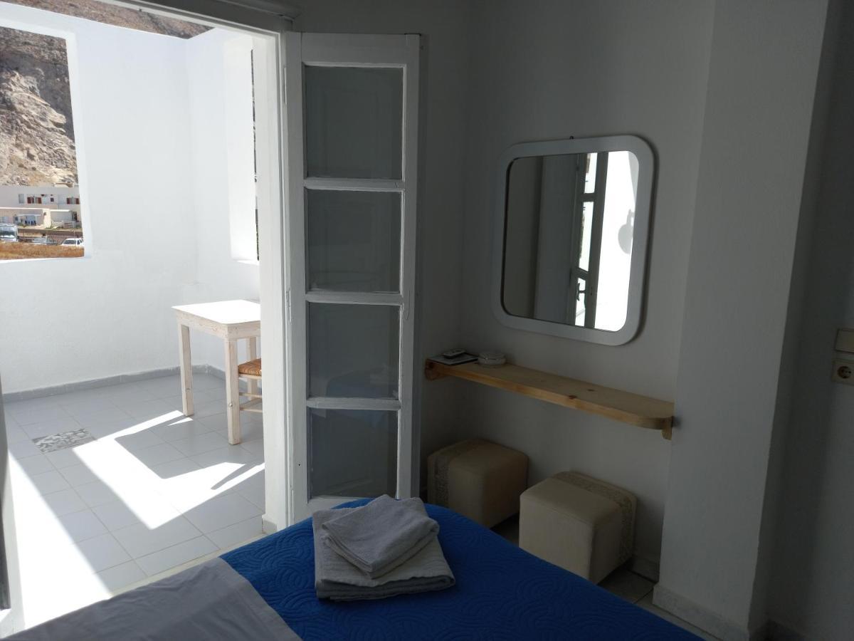 Three Harites Aparthotel Периса Екстериор снимка