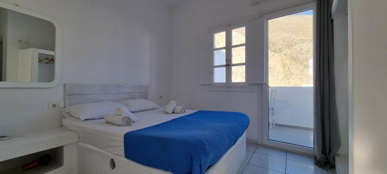 Three Harites Aparthotel Периса Екстериор снимка