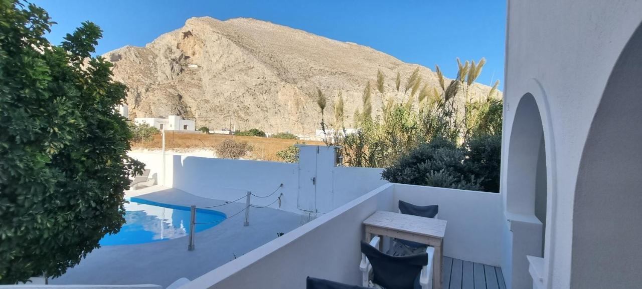 Three Harites Aparthotel Периса Екстериор снимка