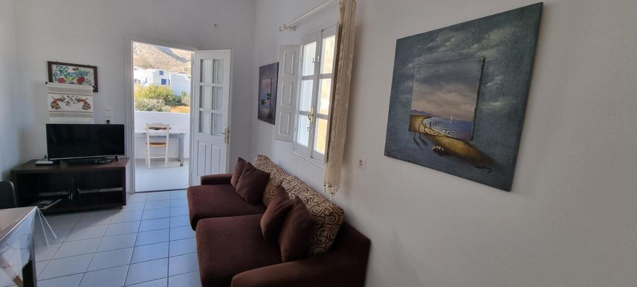 Three Harites Aparthotel Периса Екстериор снимка