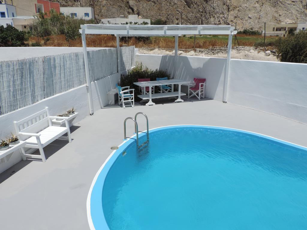 Three Harites Aparthotel Периса Екстериор снимка